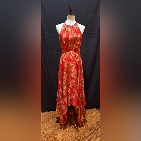 NWT HALSTON HERITAGE
Strappy Handkerchief-Hem Maxi Dress SZ 8 - Picture 3 of 11